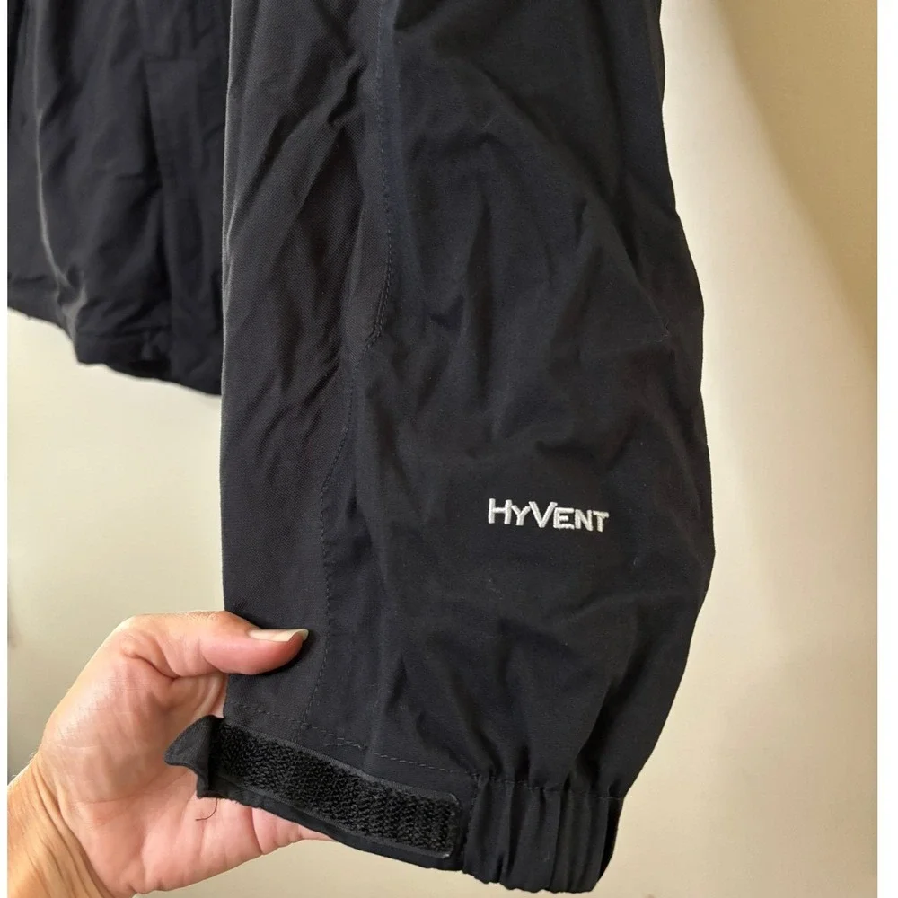 The North Face HyVent Black Waterproof Hooded Rain Jacket Mens XL Skier Shell
